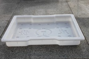 電纜溝蓋板塑料模具表面無(wú)光澤是不是質(zhì)量比較差？