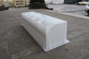 影響到沿石模具的使用壽命有哪些因素？